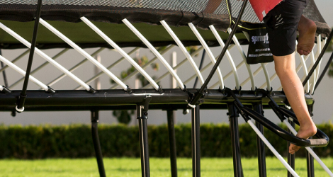 Батут овальный Springfree O47