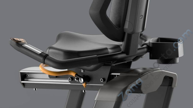 Горизонтальный велоэргометр Matrix Lifestyle с консолью Premium LED