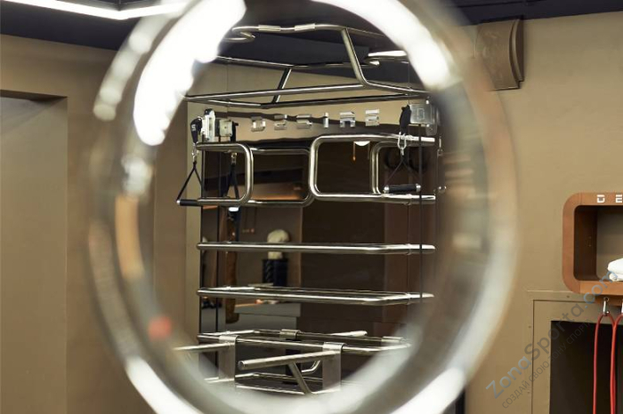 Многофункциональный комплекс с зеркальной стенкой и элементами из нержавеющей стали Desire Prime Vision