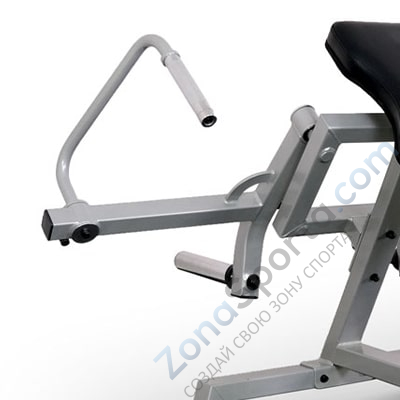 Сгибание ног лежа на свободных весах Protrain SM750